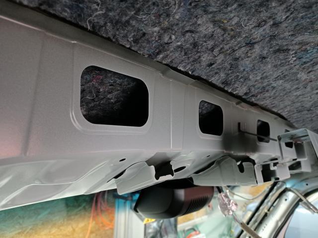 ホンダ　N-VAN　天井の防音材の取り付けをさせていただきました。　持ち込みパーツ大歓迎　土日祝営業　代車無料　滋賀　守山　アットカーズ　