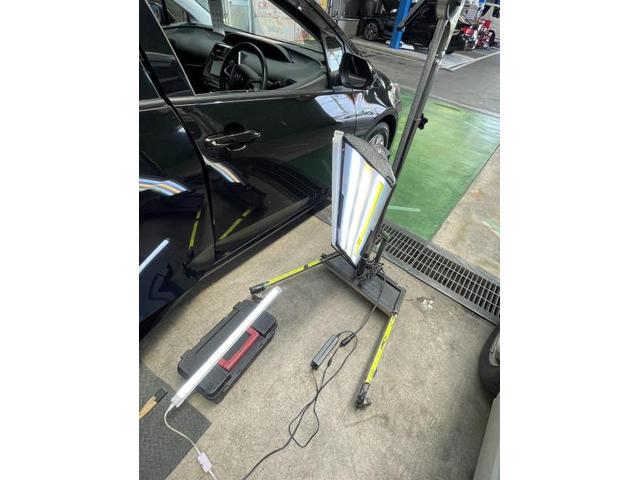 プリウス　キズ・へこみ直し　デントリペア　持ち込みパーツ大歓迎　土日営業　代車無料　滋賀　守山　アットカーズ