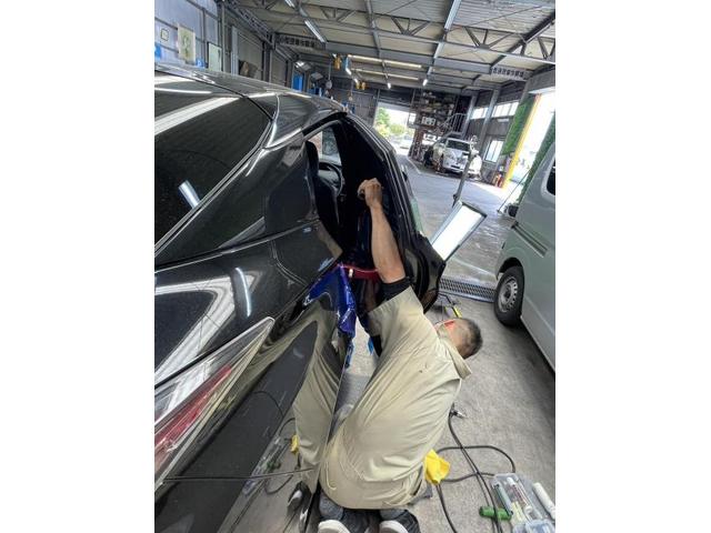 プリウス　キズ・へこみ直し　デントリペア　持ち込みパーツ大歓迎　土日営業　代車無料　滋賀　守山　アットカーズ