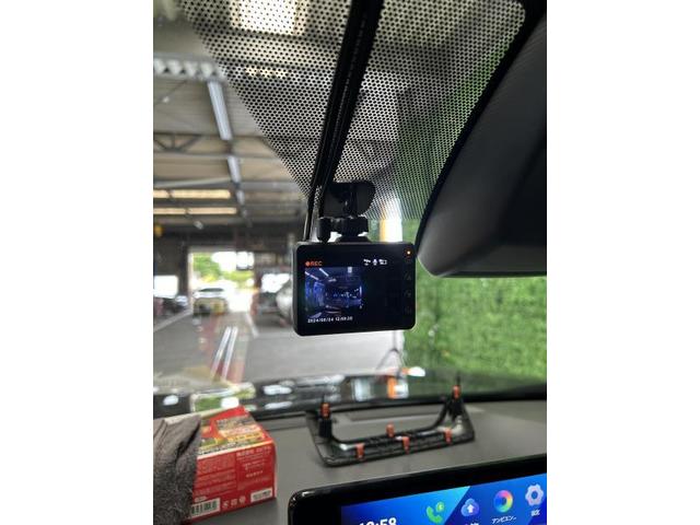 ＲＡＶ４　ドラレコ取付　持ち込みパーツ大歓迎　安い　土日営業　代車無料　滋賀　守山　アットカーズ