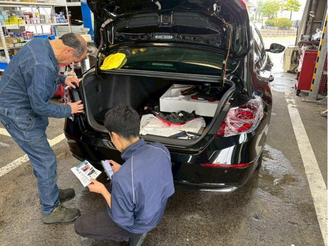 ホンダ アコード 社外テール テールランプ 持込み 土日祝営業 代車無料 滋賀県 アットカーズ 守山市 ライト・ウィンカー類交換