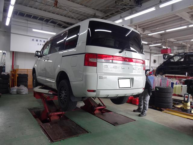 ＊タイヤ交換＊デリカD5【CV5W】＊ラクーン堅田店＊滋賀県大津市