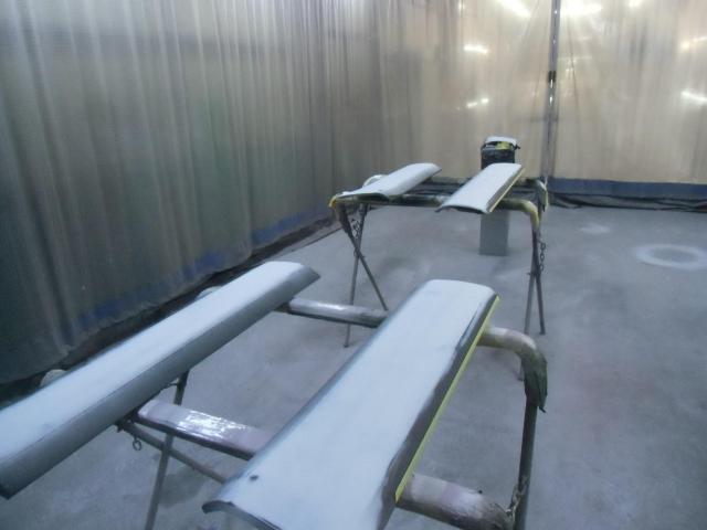 三菱　デリカＤ：５　ﾄﾞｱｶﾞｰﾆｯｼｭ６点塗装の御依頼いただきました！