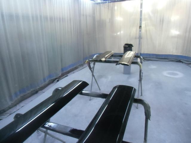 三菱　デリカＤ：５　ﾄﾞｱｶﾞｰﾆｯｼｭ６点塗装の御依頼いただきました！