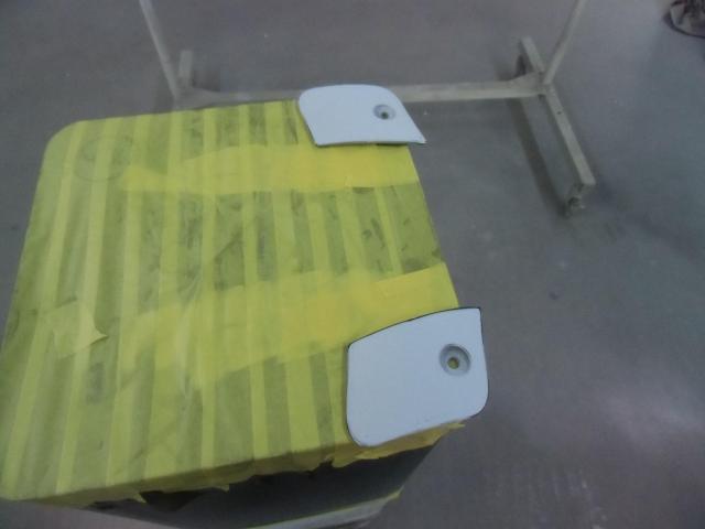 ホンダ　シビック　リアウィングセンターピースの修復依頼になります！