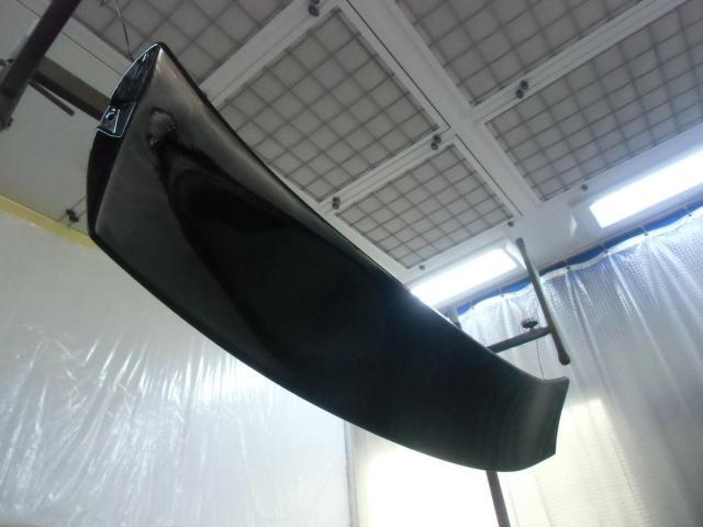 ホンダ　シビック　リアウィングセンターピースの修復依頼になります！