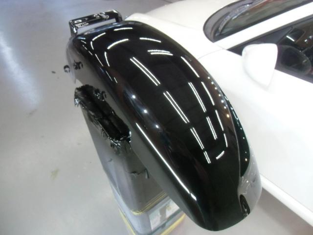 ホンダ　ＶＲＸ リアフェンダー塗装プラススムージング加工の御依頼いただきました。