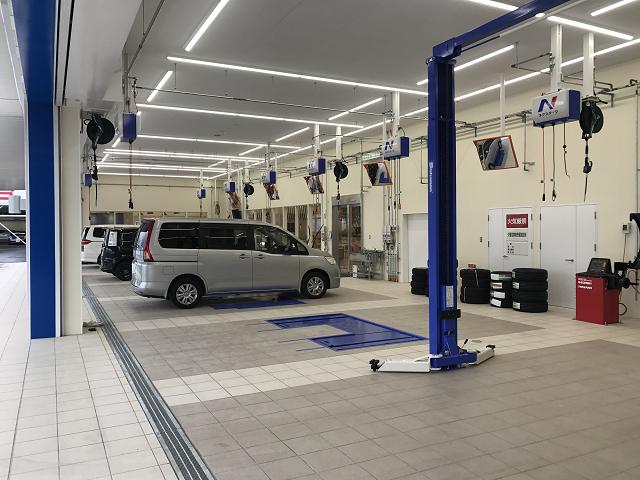 最新の整備機器を多数導入！整備もお待たせしません。