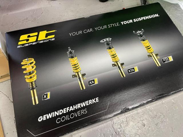 フォルクスワーゲン ザ・ビートル STサスペンション取り付け|グー フォルクスワーゲン ザ・ビートル STサスペンション取り付け|グー