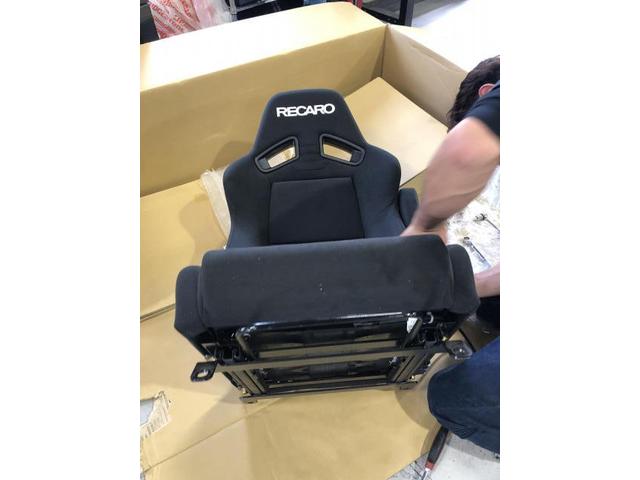 【滋賀県】日産 バネット DBF-VM20 RECARO(レカロ)シート取り付け【東近江市】