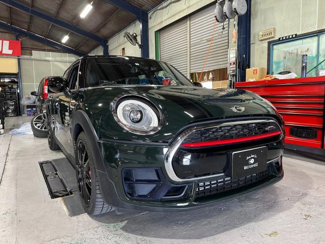 【滋賀県】MINI ミニ F55 クラブマン JCW フロントブレーキパッド交換 修理 メンテナンス カスタム【東近江市】