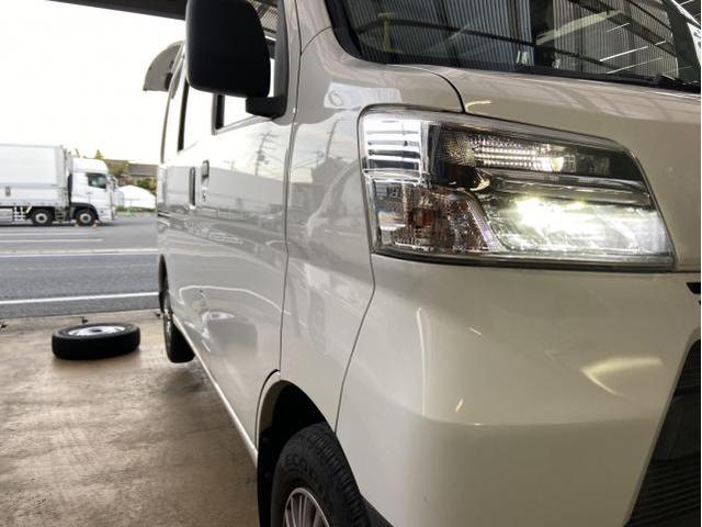 ダイハツ　ハイゼットカーゴ　スタッドレス入れ替え【京都、大阪事前予約で夜間も対応可能です】