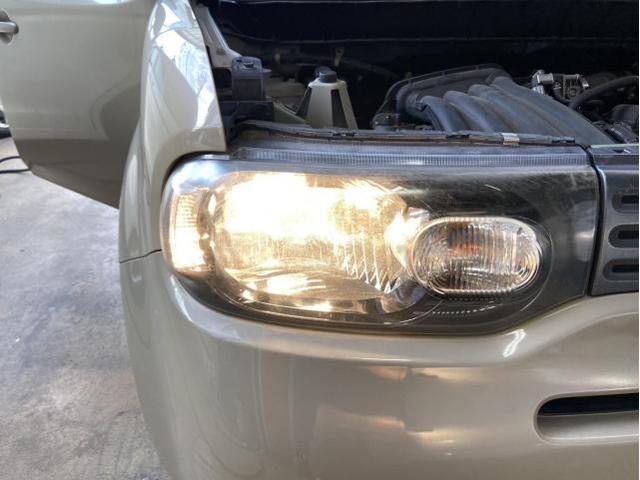 日産　キューブ　ヘッドライトＬＥＤ球交換【京都、大阪、事前予約で夜間も対応可能です】
