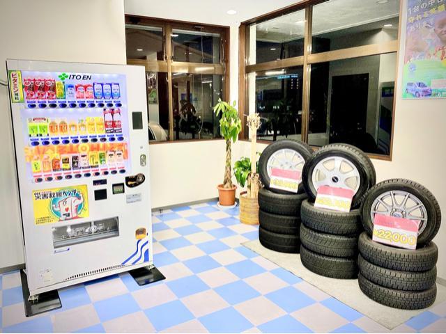 トヨタ クラウン エンジンオイル交換 ユーポス8号栗東店 定期 トヨタ クラウン エンジンオイル交換 ユーポス8号栗東店 定期
