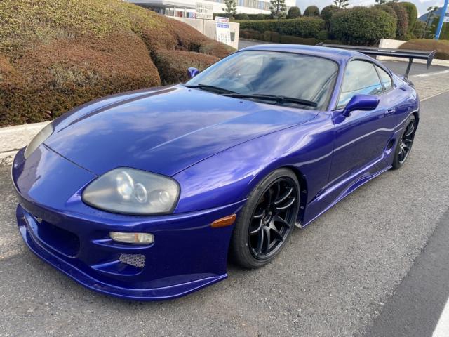 滋賀　ユーポス８号栗東店　JZA80スープラRZ 6MT 中古車　スポーツカー