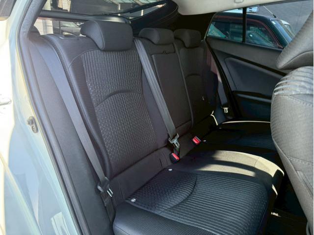 滋賀　ユーポス8号栗東店　トヨタプリウス(ZVW50)　販売車両