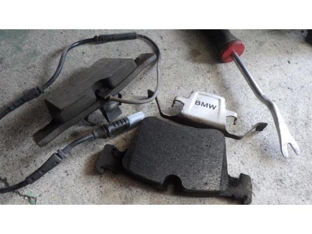 BMW 116i 車検整備　弊社グーピットページ観覧入庫　DBA-1A16 パーツ持ち込み取付・取替・修理・パーツ取寄せ販売　輸入車・国産車・ハイブリッド車の整備・修理・メンテナンス大歓迎！ご予約お待ちしております！