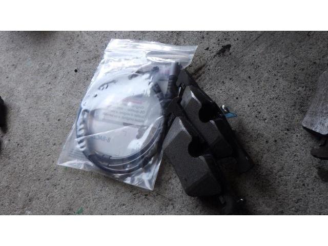 BMW 116i 車検整備　弊社グーピットページ観覧入庫　DBA-1A16 パーツ持ち込み取付・取替・修理・パーツ取寄せ販売　輸入車・国産車・ハイブリッド車の整備・修理・メンテナンス大歓迎！ご予約お待ちしております！