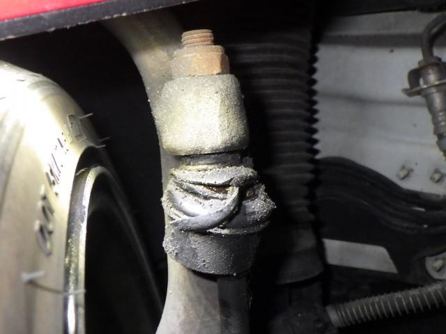 ベンツ　S550　W221　足回り異音修理　DBA-221171　パーツ持ち込み取付・取替・修理・パーツ取寄せ販売　輸入車・国産車・ハイブリッド車の整備・修理・メンテナンス大歓迎！ご予約お待ちしております！