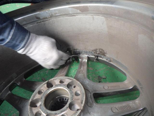 メルセデスベンツ　S550ロング　タイヤ組み替え＆バランス　DBA-222182C　パーツ持ち込み取付・取替・修理・パーツ取寄せ販売　輸入車・国産車・ハイブリッド車の整備・修理・メンテナンス大歓迎！ご予約お待ちしております！