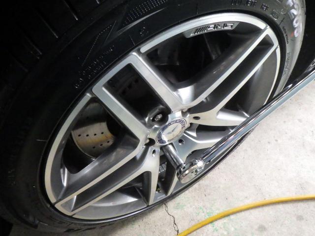 メルセデスベンツ　S550ロング　タイヤ組み替え＆バランス　DBA-222182C　パーツ持ち込み取付・取替・修理・パーツ取寄せ販売　輸入車・国産車・ハイブリッド車の整備・修理・メンテナンス大歓迎！ご予約お待ちしております！