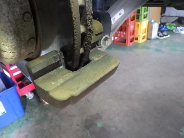 BMW 523i F10　車検整備　パーツ持ち込み取付け・取替え・パーツ販売　輸入車・国産車・ハイブリッド車の整備・修理・車検・メンテナンス大歓迎！ご予約お待ちしております！