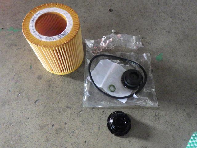 BMW 523i F10　車検整備　パーツ持ち込み取付け・取替え・パーツ販売　輸入車・国産車・ハイブリッド車の整備・修理・車検・メンテナンス大歓迎！ご予約お待ちしております！