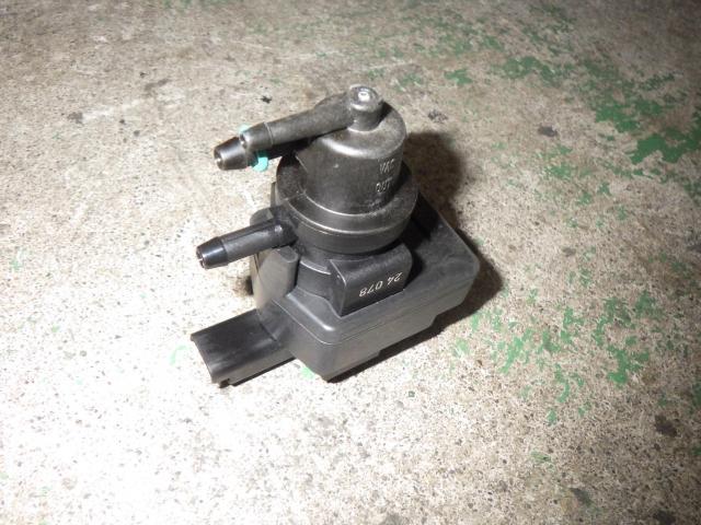 シトロエン　ＤＳ３　ターボソレノイドバルブ・インテークソレノイドバルブ取替え　ギアオイル取替え　クーラーガス補充　輸入車の整備・修理・車検・メンテナンス・パーツ持込み取付け（持込み割増なし）大歓迎！輸入車の事なら雅自動車工業へ！