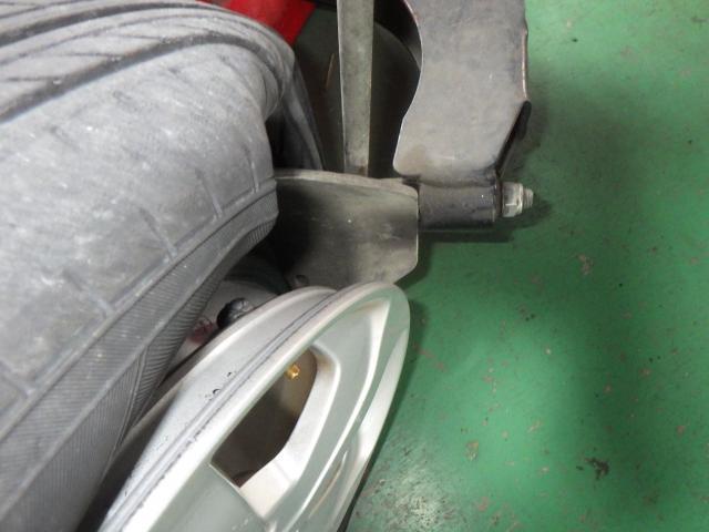 ホンダ　グレイス　持ち込み　タイヤ組み替え＆バランス　バッテリー取替え　パーツ持込み取付け（持込み割増なし）・パーツ販売　輸入車・国産車・ハイブリッド車の整備・修理・車検・メンテナンス大歓迎！ご予約お待ちしております！