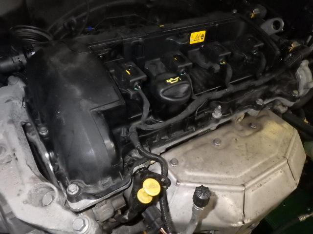 ミニクーパーワン　エンジンオイル漏れ修理　タイミングチェーン取替え　VANOS学習　バルブトロニック学習　輸入車の整備・修理・車検・メンテナンス・パーツ持込み取付け（持込み割増なし）大歓迎！輸入車の事なら雅自動車工業へ！