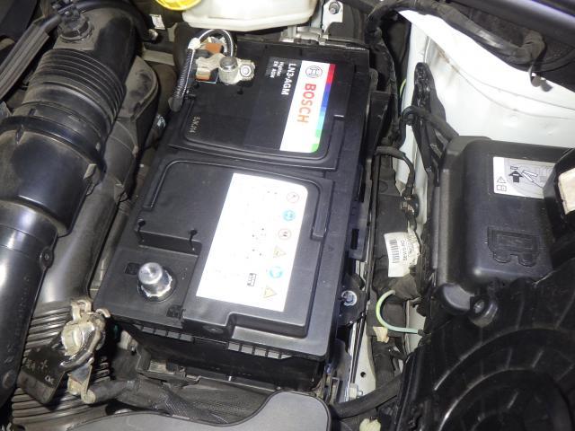 シトロエン　Ｃ３ エアクロス　持ち込み　バッテリー取替え　ステアリングアングル　アイドリングストップ停止
輸入車の整備・修理・車検・メンテナンス・パーツ持込み取付け（持込み割増なし）大歓迎！輸入車の事なら雅自動車工業へ！