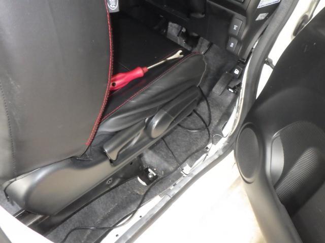 ホンダ　Ｎ－ＢＯＸカスタム　持ち込み　オルタネータチャージャー　ポータブル電源　取付け　パーツ持込み取付け（持込み割増なし）・パーツ販売　輸入車・国産車・ハイブリッド車の整備・修理・車検・メンテナンス大歓迎！ご予約お待ちしております！