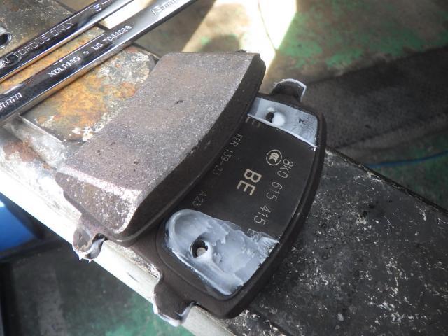 アウディ　Ａ４　輸入車車検整備　輸入車の整備・修理・車検・メンテナンス・パーツ持込み取付け（持込み割増なし）大歓迎！輸入車の事なら雅自動車工業へ！