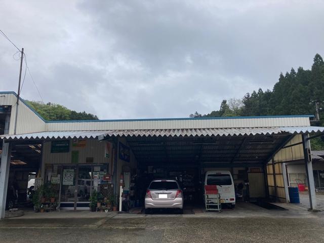 上畑自動車商会3