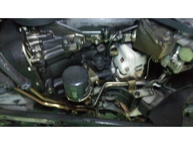 S320V　ダイハツ　ハイゼットカーゴ　オイル漏れ　修理　加西市　加東市　小野市　西脇市　ミズタニ自動車