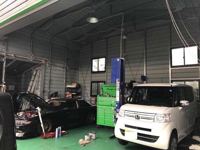 国産車はもちろん輸入車の修理もお任せください