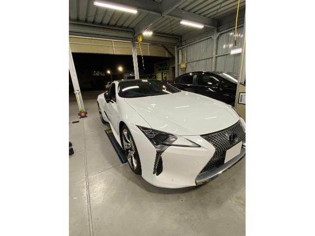 和歌山市　岩出市　紀の川市　レクサス　LC500h オイル交換　ワールドオブスター