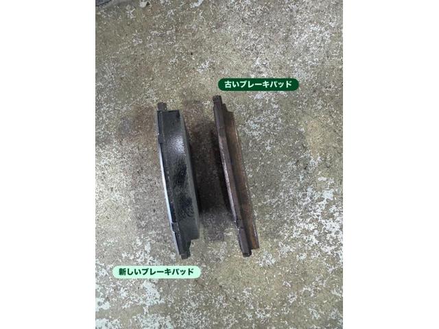 クライスラー・ジープ　ジープ・レネゲード　ブレーキパッド交換　ディスクローター交換　エアコンフィルター交換　点検　車検　オイル交換　ハイブリッドワールド　ワールドオブスター　岩出市　和歌山市　紀の川市