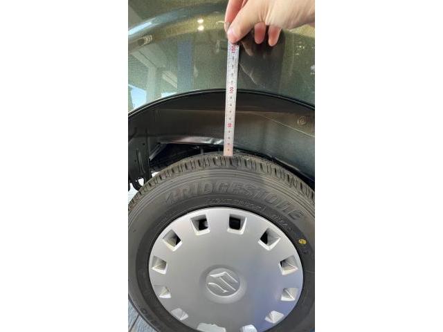 エブリイ　リフトアップ作業　和歌山市　海南市　岩出市　軽ワールド　コバック和歌山湊店　コバック　車検　オイル交換　タイヤ交換　一般整備　和歌山