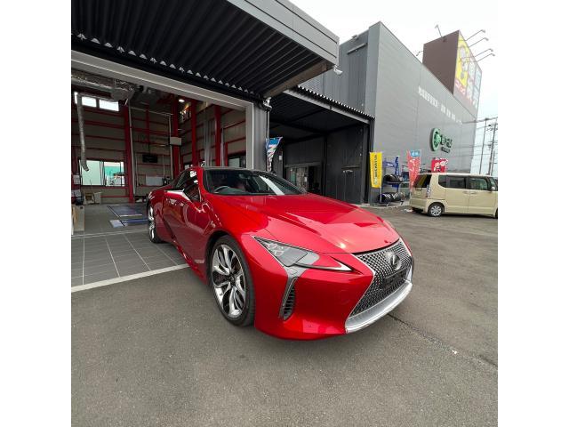 レクサス　LC500 前後ドライブレコーダー取付　和歌山市　海南市　岩出市　軽ワールド　コバック和歌山湊店　コバック　車検　オイル交換　タイヤ交換　一般整備　和歌山