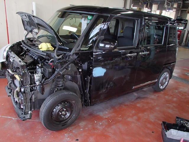 板金塗装実例　ムーヴキャンバス　左前廻り