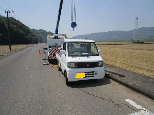 ロードサービス　クレーン引き上げ作業　軽トラック　佐賀県・小城市・協和自動車