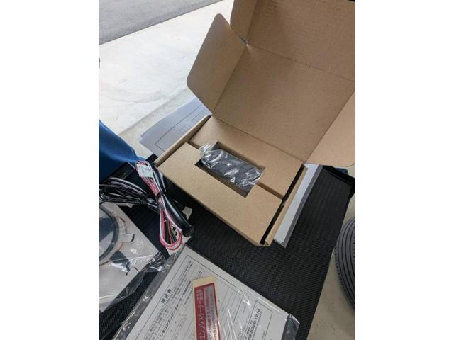 トヨタ/ヴェルファイア　【その他パーツ持込み取付】お客様持込の「エンジンスターター」の取付！
その他持込作業も行っております！北九州市八幡西区、八幡東区、中間市・直方市・鞍手町・遠賀町・水巻町・飯塚市、宗像市等からもご来店いただいてます！