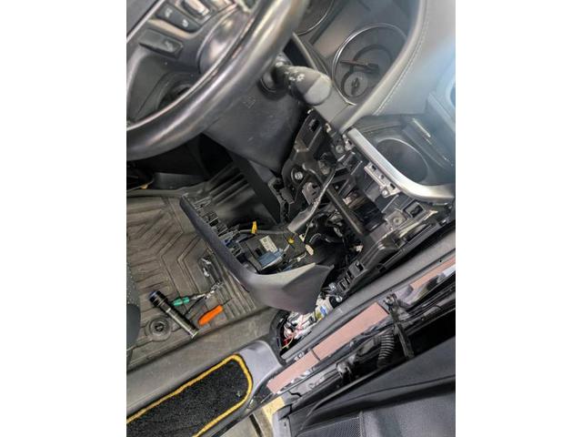 トヨタ/ヴェルファイア　【その他パーツ持込み取付】お客様持込の「エンジンスターター」の取付！
その他持込作業も行っております！北九州市八幡西区、八幡東区、中間市・直方市・鞍手町・遠賀町・水巻町・飯塚市、宗像市等からもご来店いただいてます！