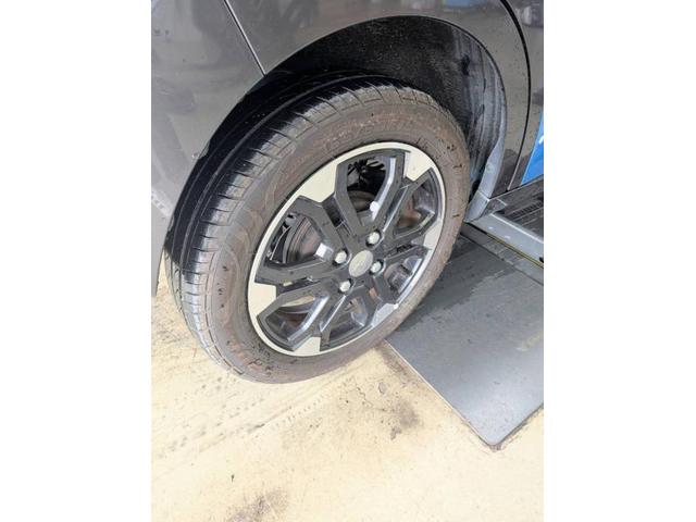 ダイハツキャスト【タイヤ交換】出先でパンク！？レスキューで積載車やレンタカー対応可能です！パンクでのタイヤ交換作業も５５分スーパー車検にお任せ！北九州市八幡西区、八幡東区、小倉南区、小倉北区、中間市、宗像市他地域大歓迎！