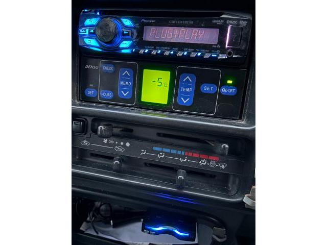 ダイハツ　ハイゼットトラック　冷凍車修理　検索用：　ハイゼットトラック冷凍　　スズキキャリートラック冷凍車　キャリー冷凍車　低温冷凍車　2コンプレサー　2コンプレッサー冷凍車　冷凍車