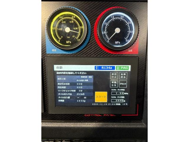 ダイハツ　ハイゼットトラック　冷凍車修理　検索用：　ハイゼットトラック冷凍　　スズキキャリートラック冷凍車　キャリー冷凍車　低温冷凍車　2コンプレサー　2コンプレッサー冷凍車　冷凍車