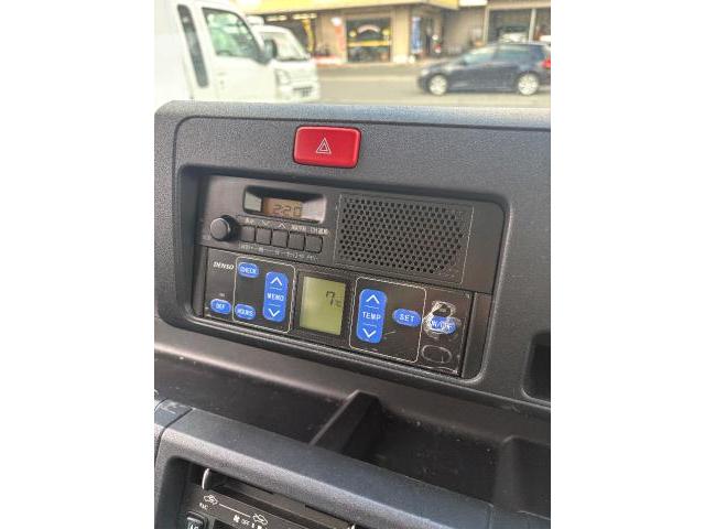 ダイハツ　ハイゼットトラック　冷凍車修理　検索用：　ハイゼットトラック冷凍　　スズキキャリートラック冷凍車　キャリー冷凍車　低温冷凍車　　2コンプレッサー冷凍車　冷凍車