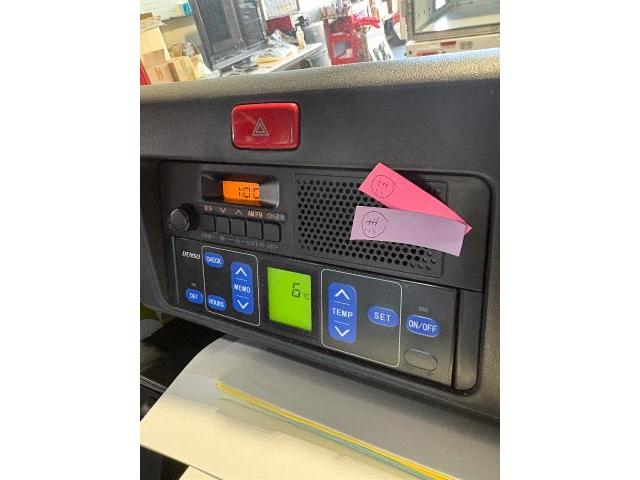 ダイハツ　ハイゼットトラック　冷凍車修理　検索用：　ハイゼットトラック冷凍　　スズキキャリートラック冷凍車　キャリー冷凍車　低温冷凍車　2コンプレサー　2コンプレッサー冷凍車　冷凍車