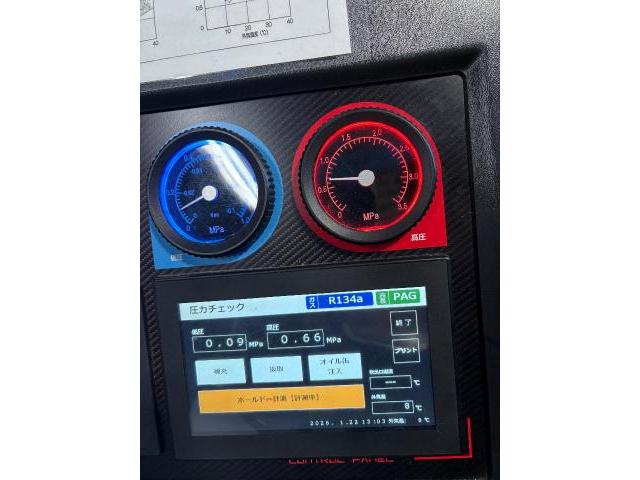 ダイハツ　ハイゼットトラック　冷凍車修理　検索用：　ハイゼットトラック冷凍　　スズキキャリートラック冷凍車　キャリー冷凍車　低温冷凍車　2コンプレサー　2コンプレッサー冷凍車　冷凍車